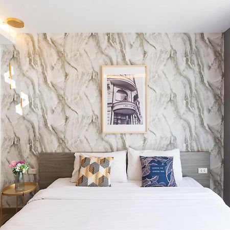 Dazzle Sukhumvit 7 By Lefoyer Apartment Bangkok Exterior foto