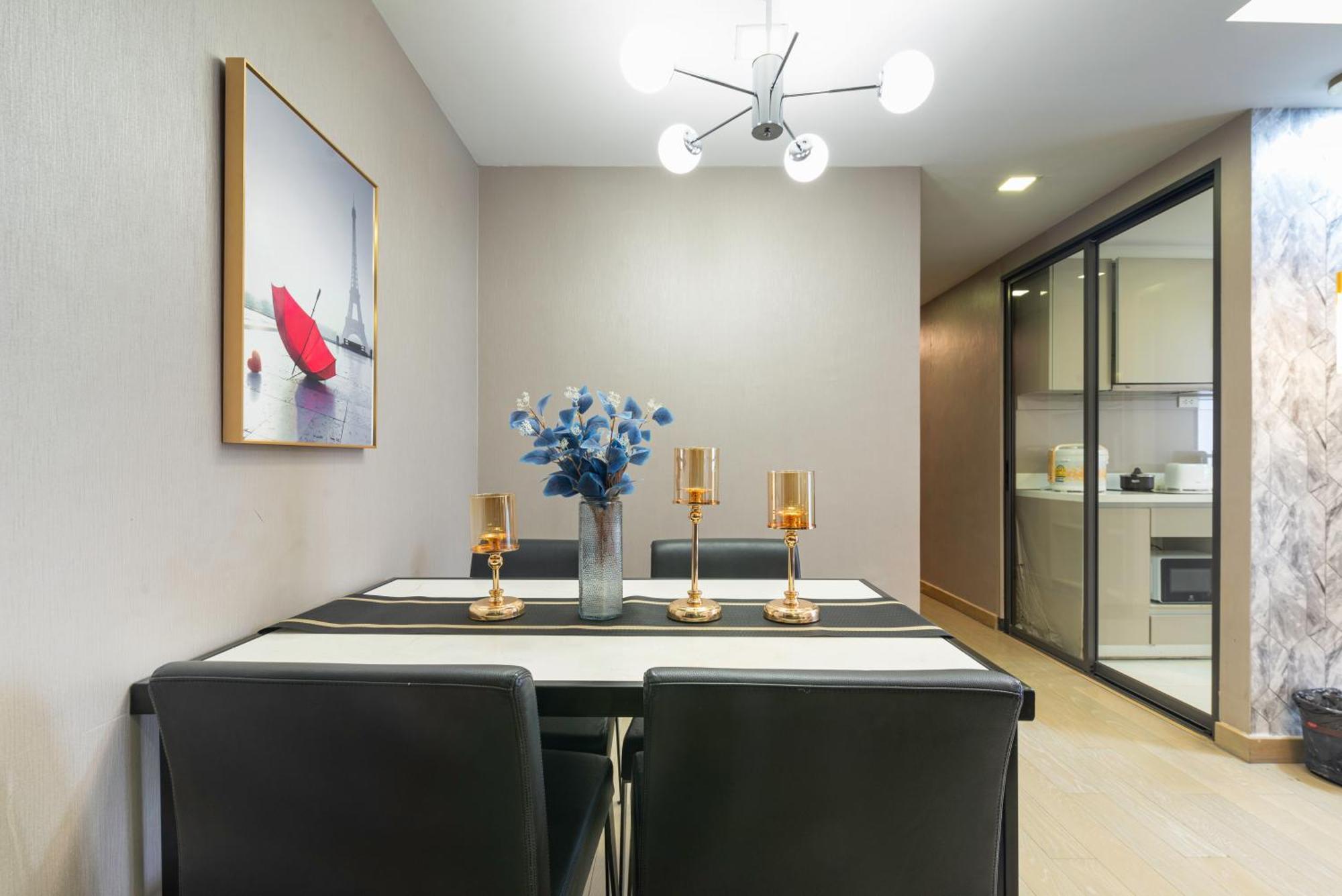 Dazzle Sukhumvit 7 By Lefoyer Apartment Bangkok Exterior foto